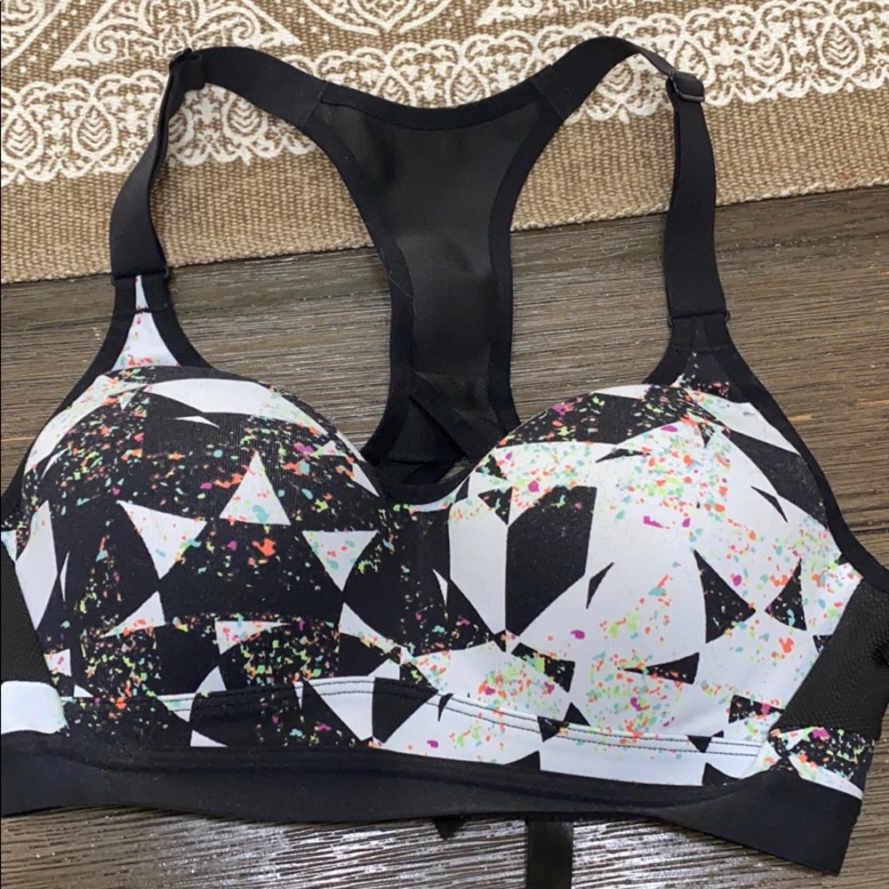 VS Sports bra